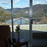 호텔 Moradias Douro Internacional