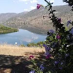 Moradias Douro Internacional 호텔 프라익소데에스파다아신타
