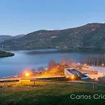 Moradias Douro Internacional * 프라익소데에스파다아신타
