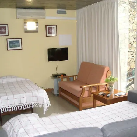 Hotell Moradias Douro Internacional Freixo de Espada à Cinta