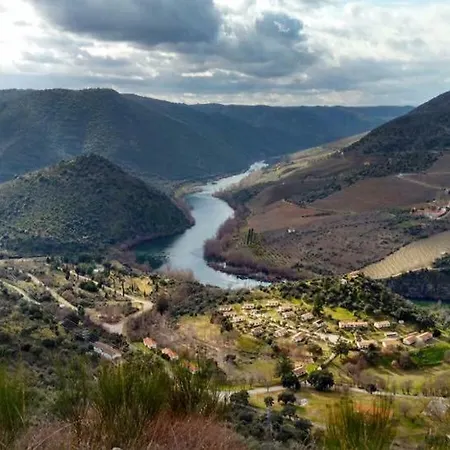 Hotell Moradias Douro Internacional