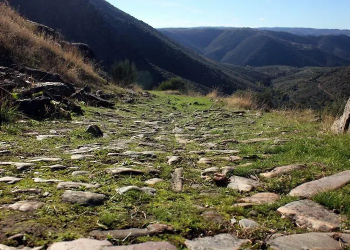 Moradias Douro Internacional 호텔 프라익소데에스파다아신타