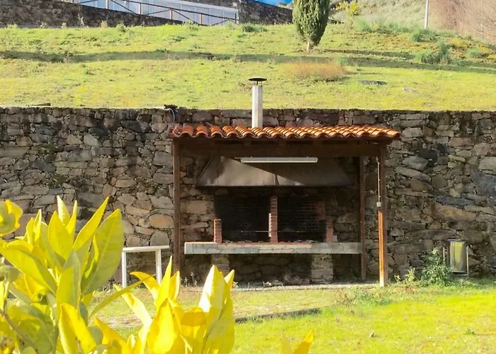 Hotel Moradias Douro Internacional *