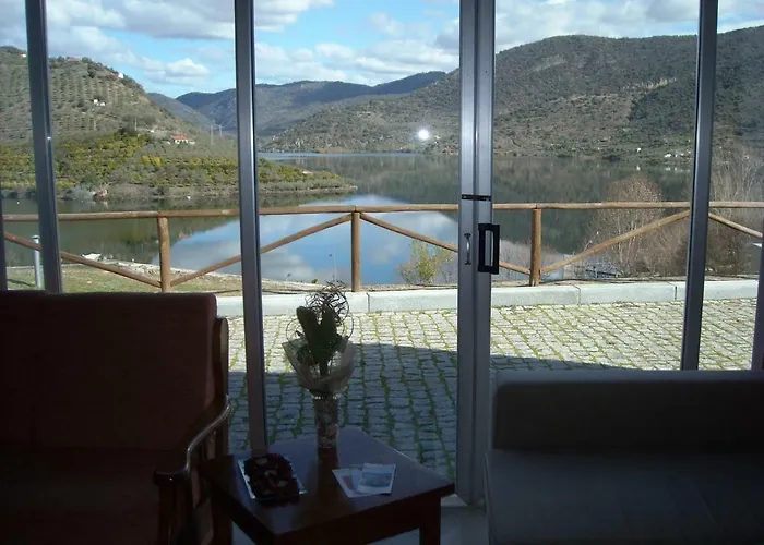 호텔 Moradias Douro Internacional