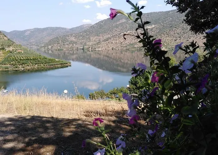 Moradias Douro Internacional 호텔 프라익소데에스파다아신타